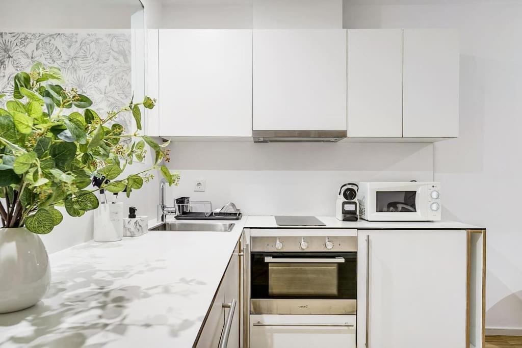 New Heima Gran Via 2A Apartment Madrid Bagian luar foto