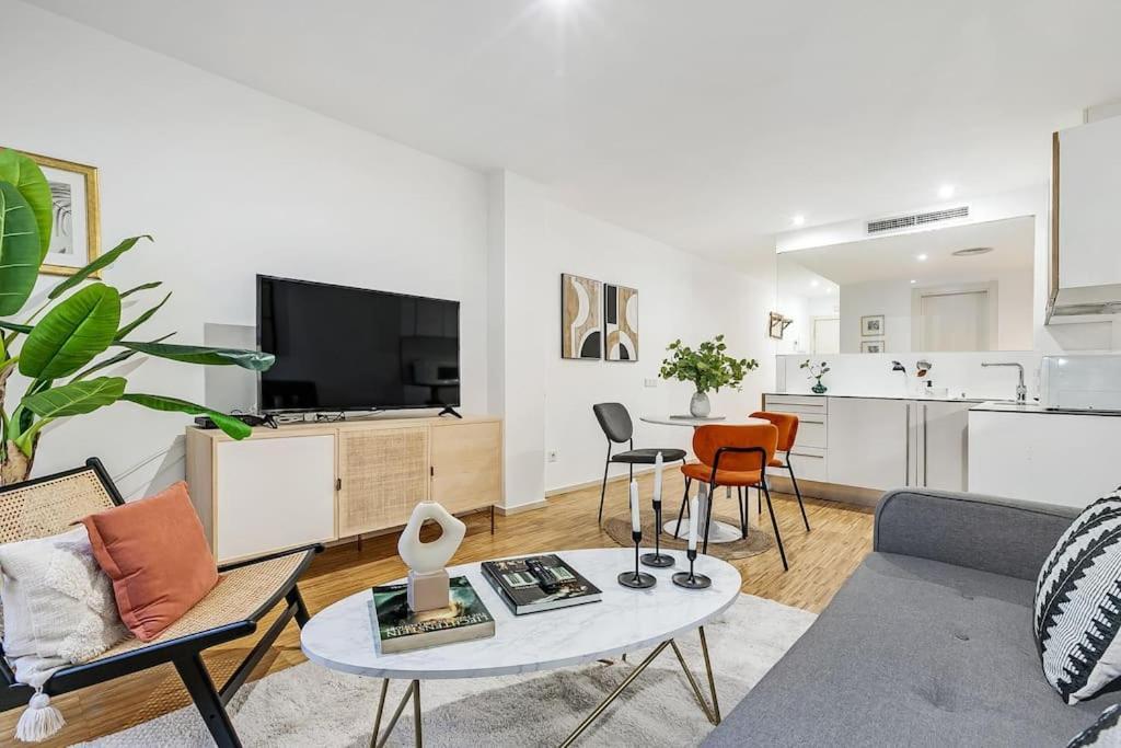 New Heima Gran Via 2A Apartment Madrid Bagian luar foto